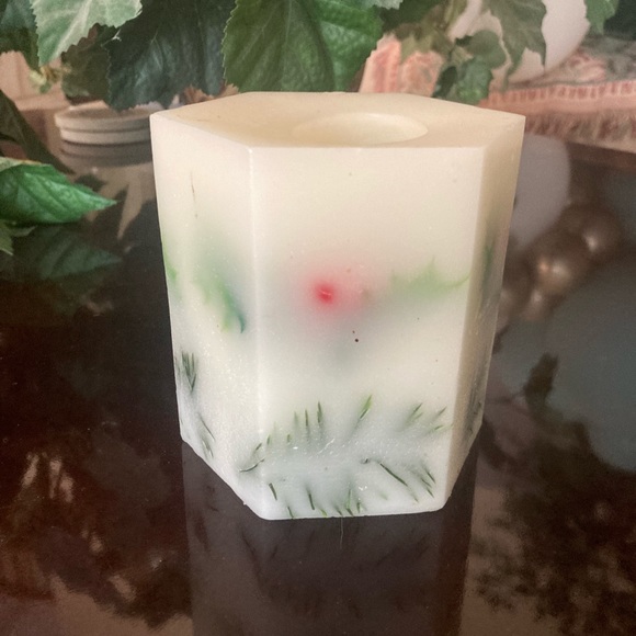 Holiday candle - Picture 2 of 6